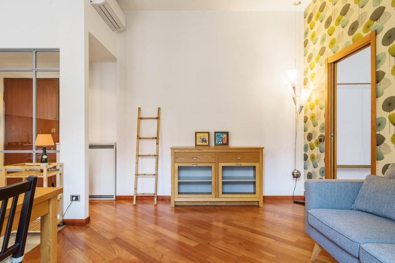Colored And Spacious Flat Close To Navigli By Easylife Milano Dış mekan fotoğraf