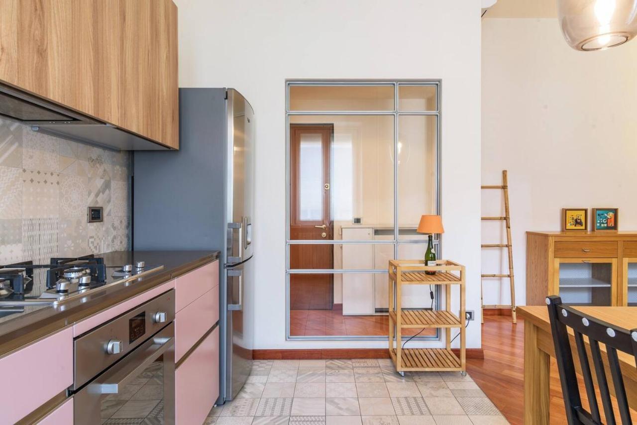 Colored And Spacious Flat Close To Navigli By Easylife Milano Dış mekan fotoğraf